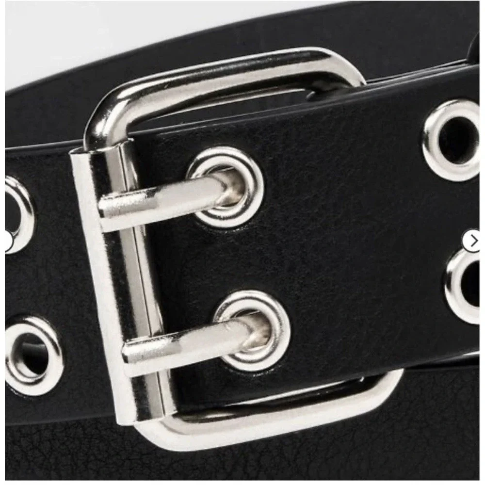 NEW Target Art Class Kids Black Belt with Silver Buckle & Grommets Size XL